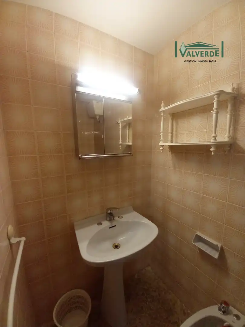 Piso de 85 m² en Granada