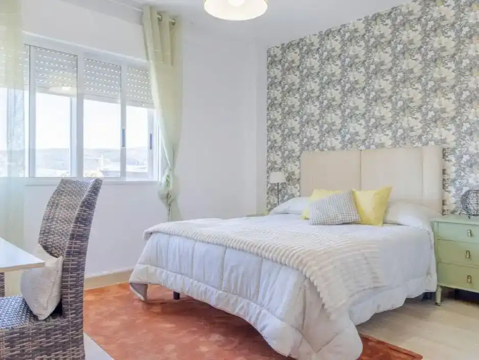 Habitació 75 m², Pontevedra