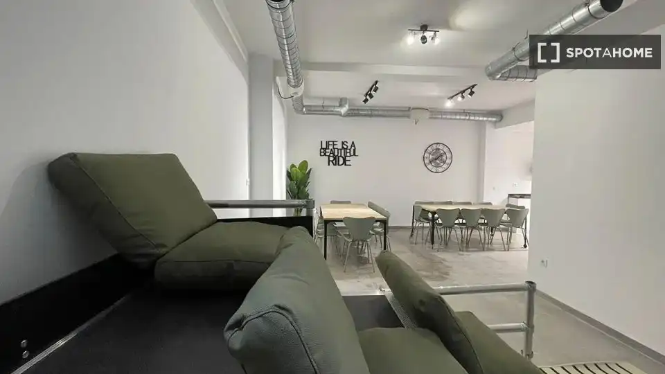 Habitació de lloguer, Madrid