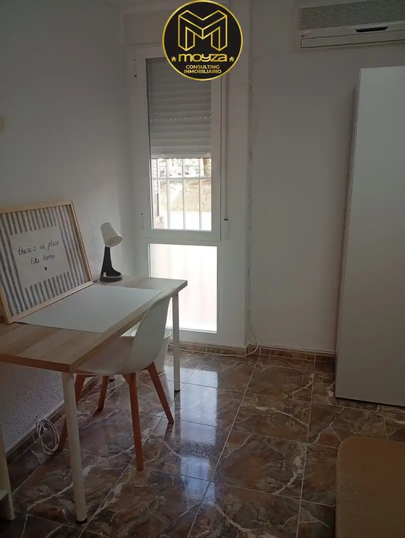 Piso de 100 m² en Jaén