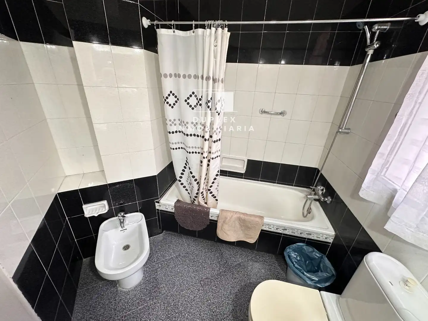 Piso de 95 m² en Cuenca