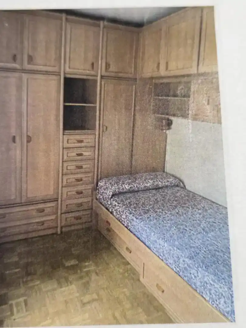 Piso de 90 m² en Gijón