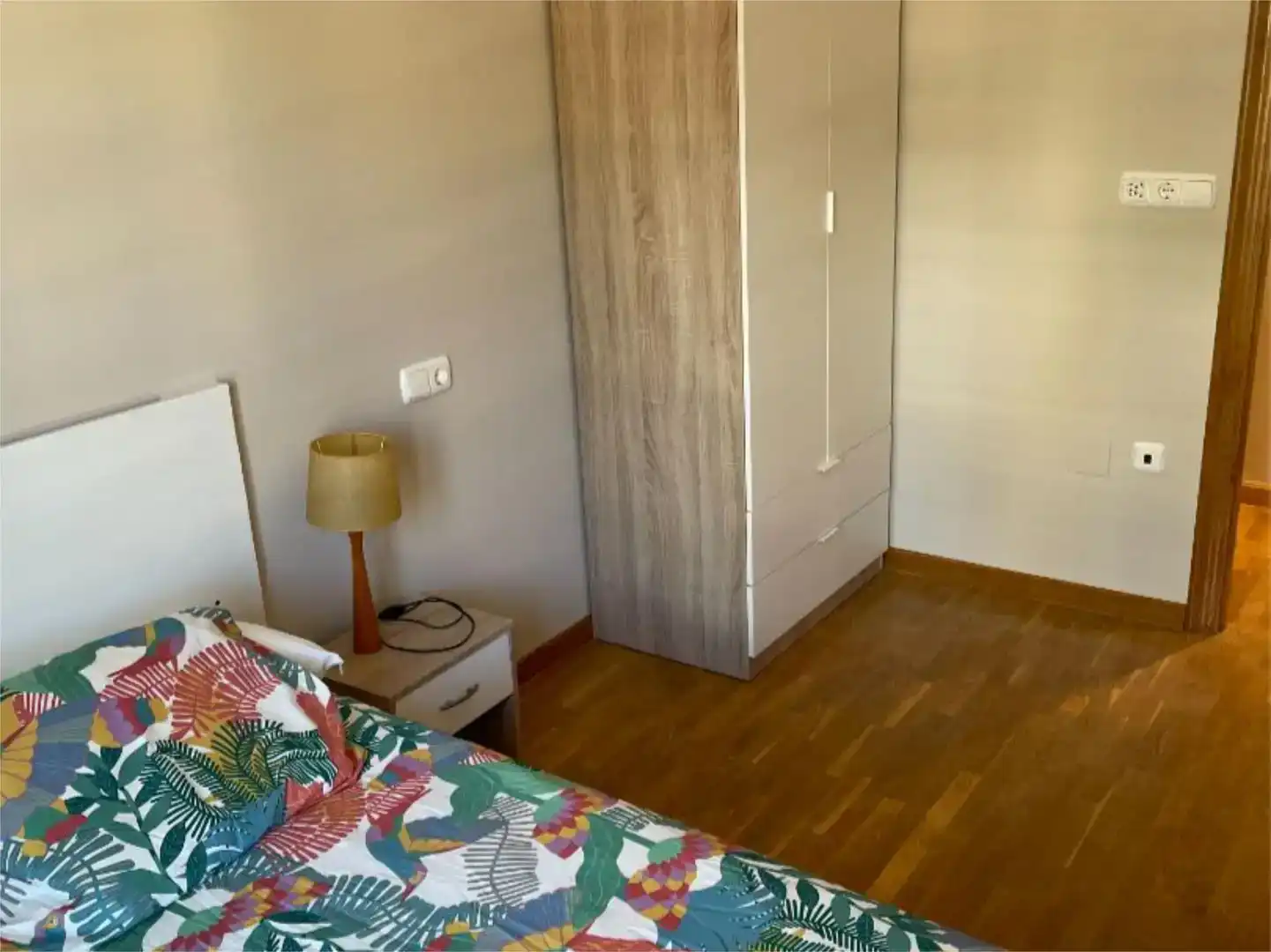Piso de 79 m² en Castropol