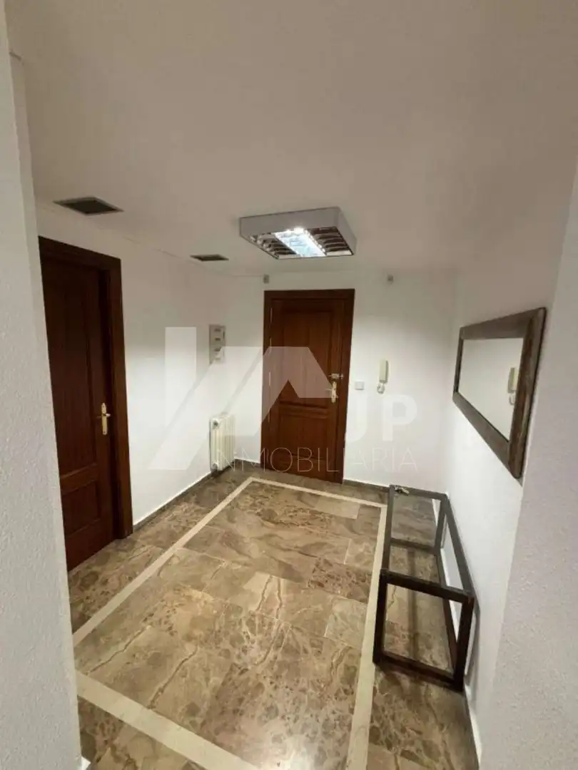 Piso de 103 m² en Granada