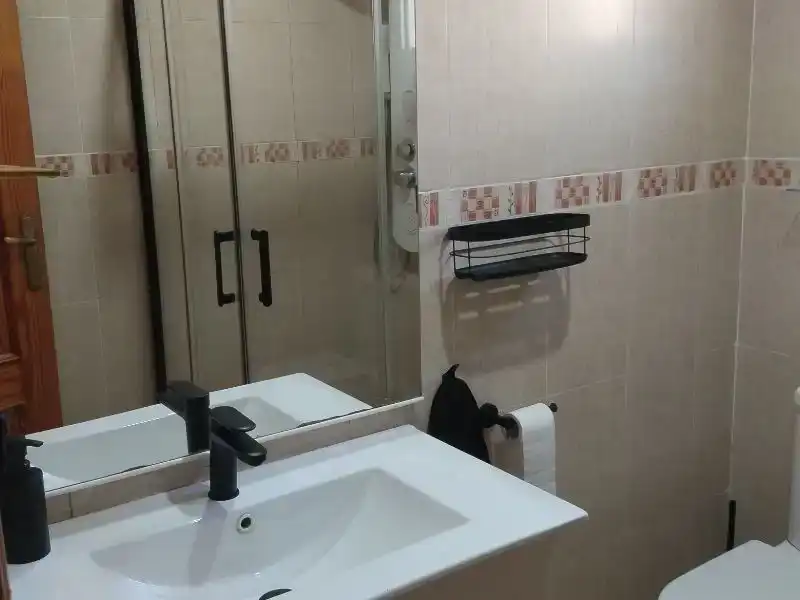 Habitación 90 m², Sax