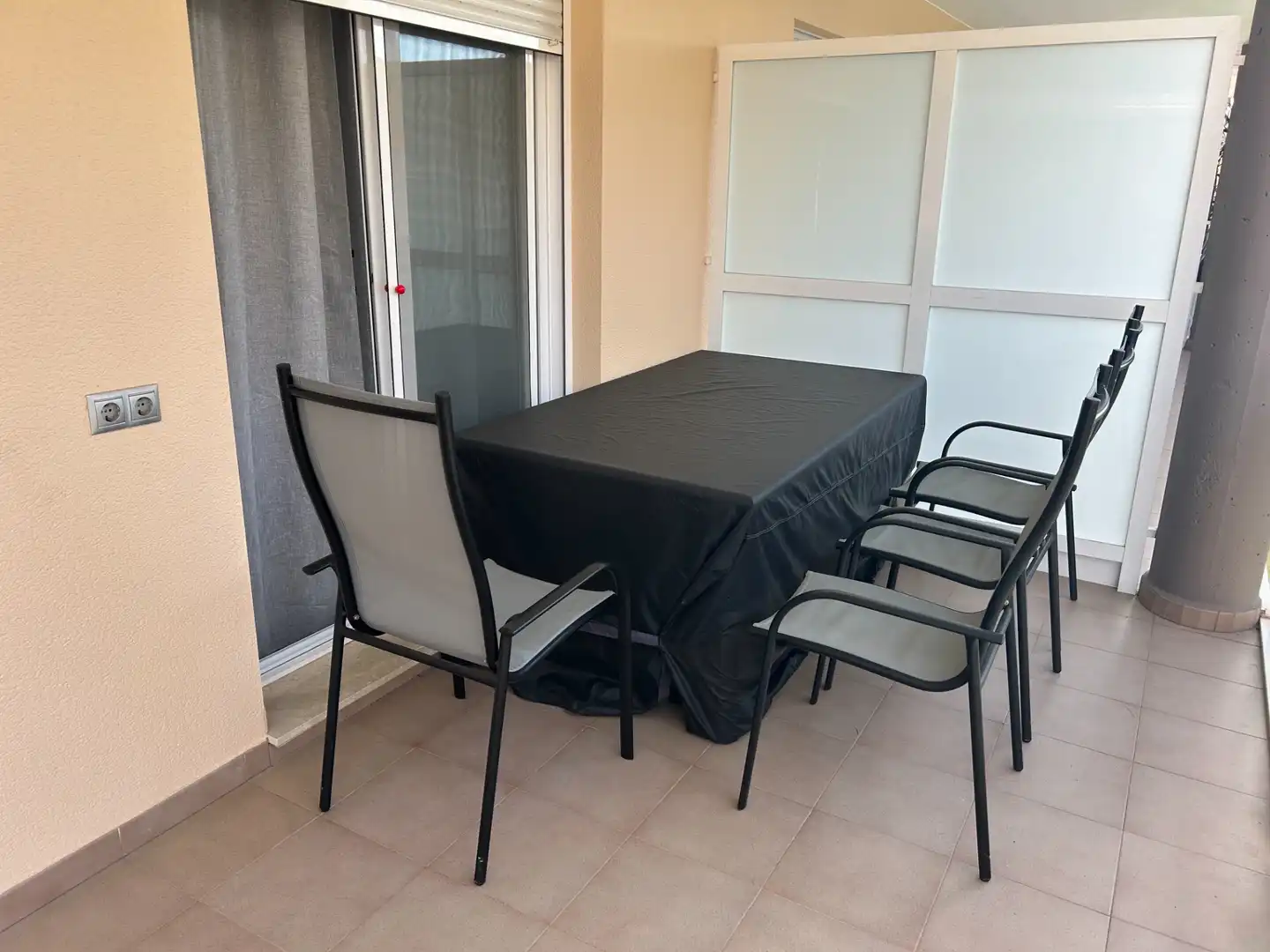 Apartamento 90 m² em Miramar