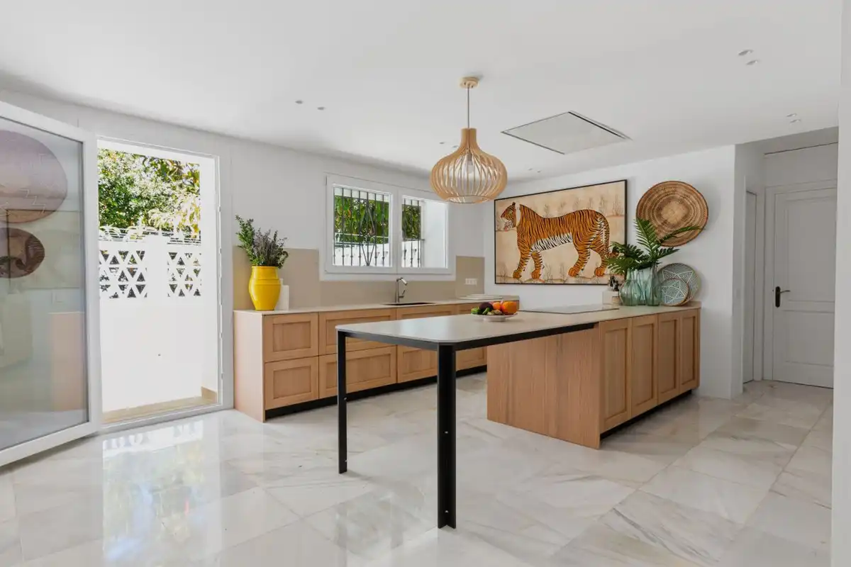 Pis de 984 m² a Estepona