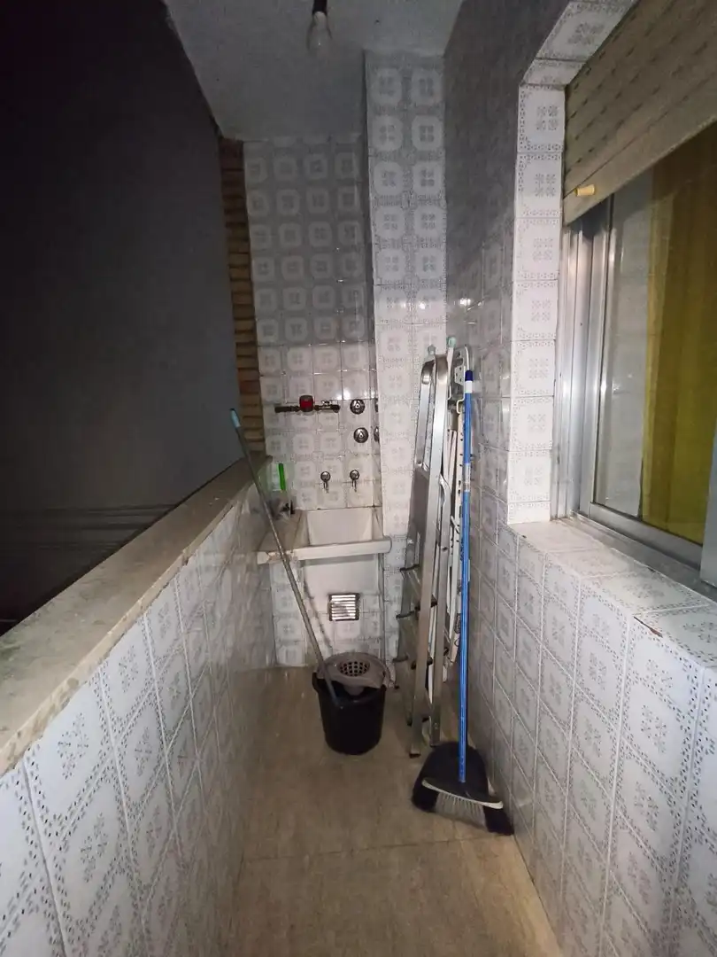 Piso de 200 m² en Granada