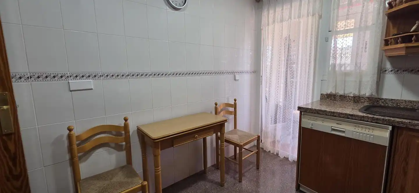 Habitación 100 m², Elche