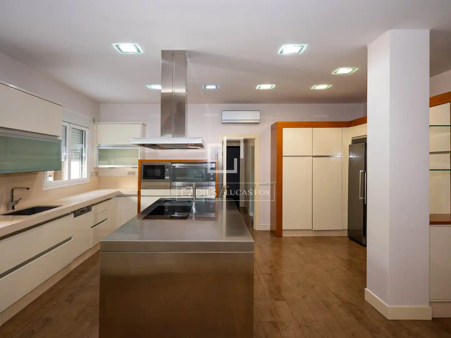 Casa 1164 m² a Madrid