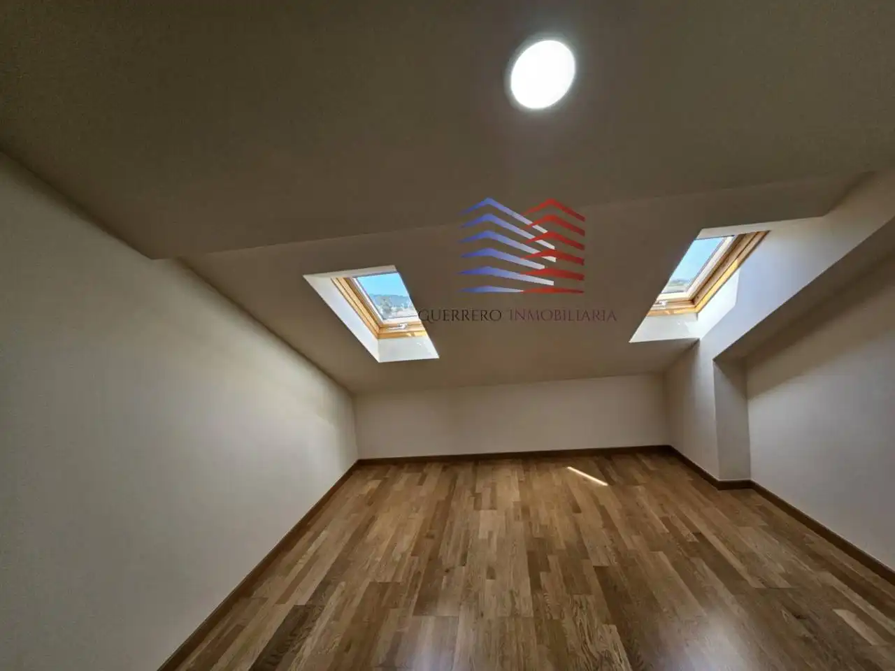 Pis de 147 m² a Ourense
