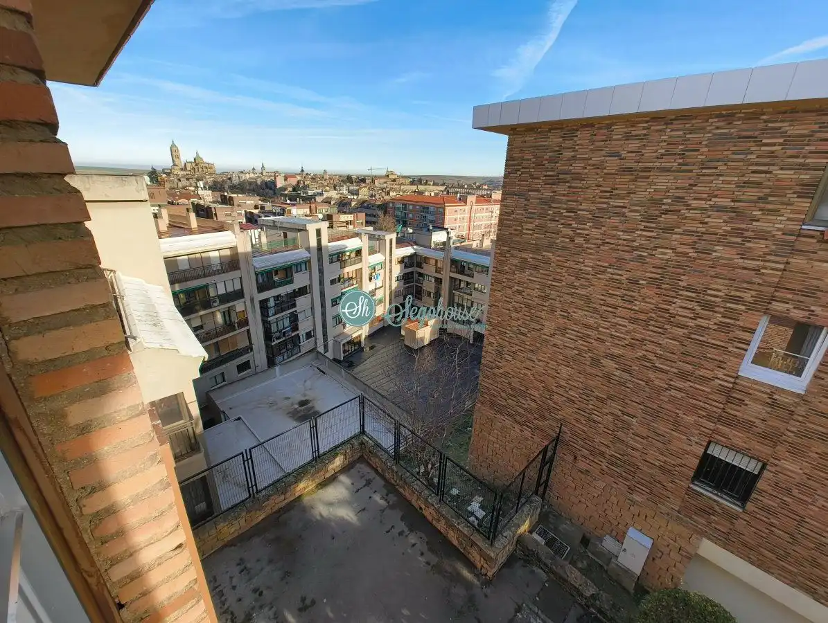 Piso de 110 m² en Segovia