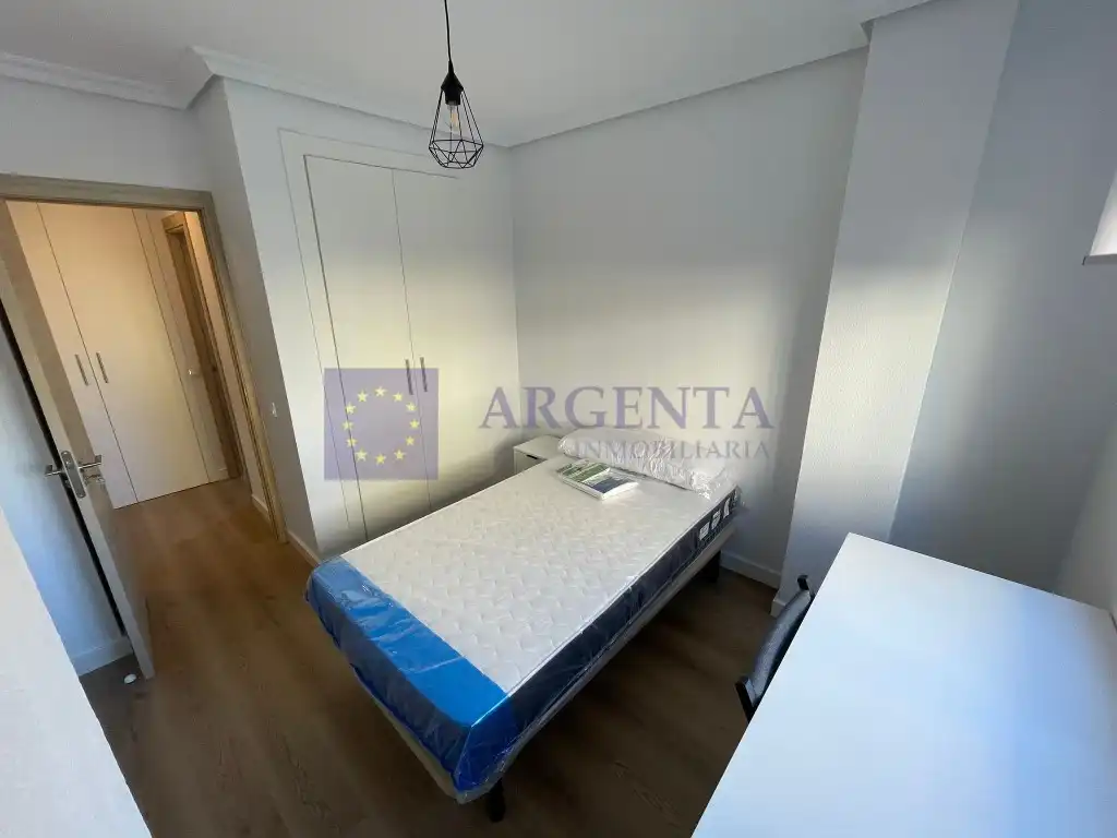 Piso de 90 m² en Cáceres