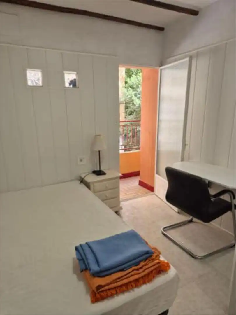 Habitación 90 m², Granada