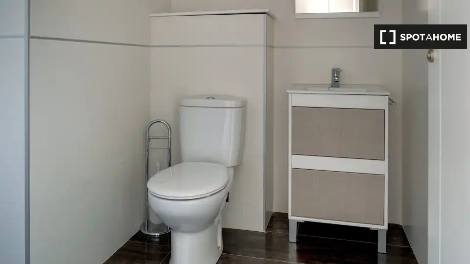Habitación 58 m², Zaragoza