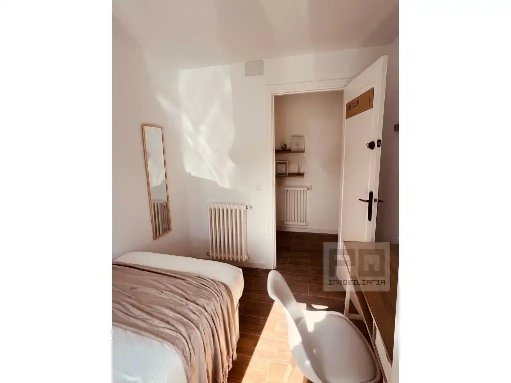 Habitación 100 m², Ávila
