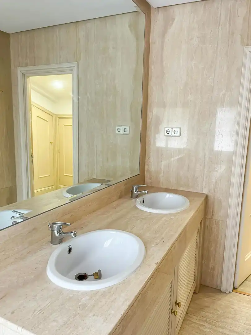 Habitación 403 m², Madrid