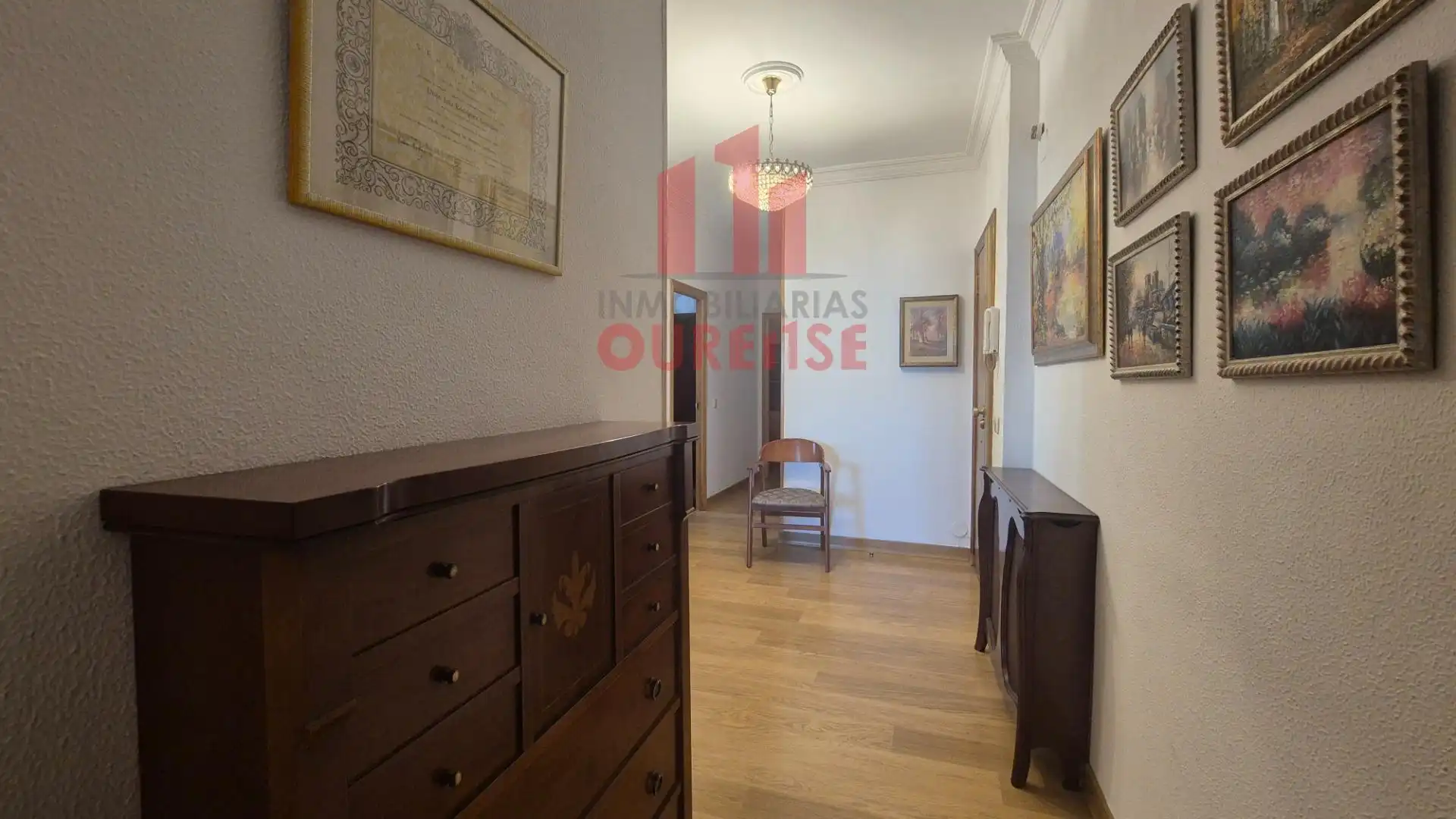 Piso de 95 m² en Ourense