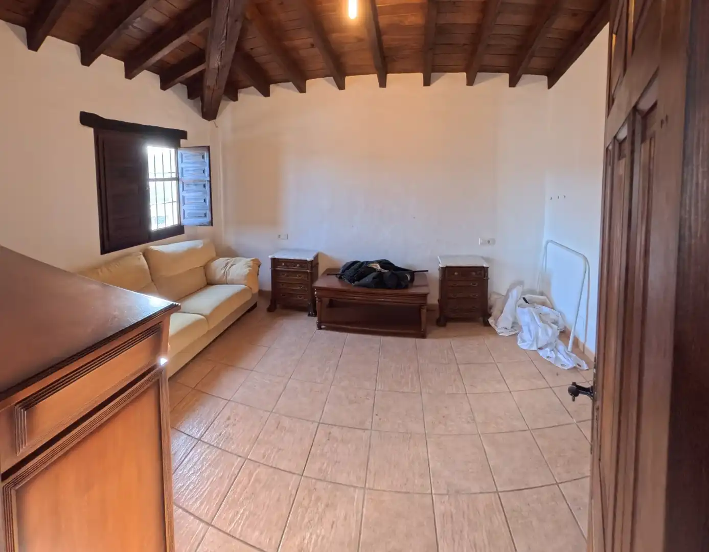 Casa de 200 m² en Almáchar