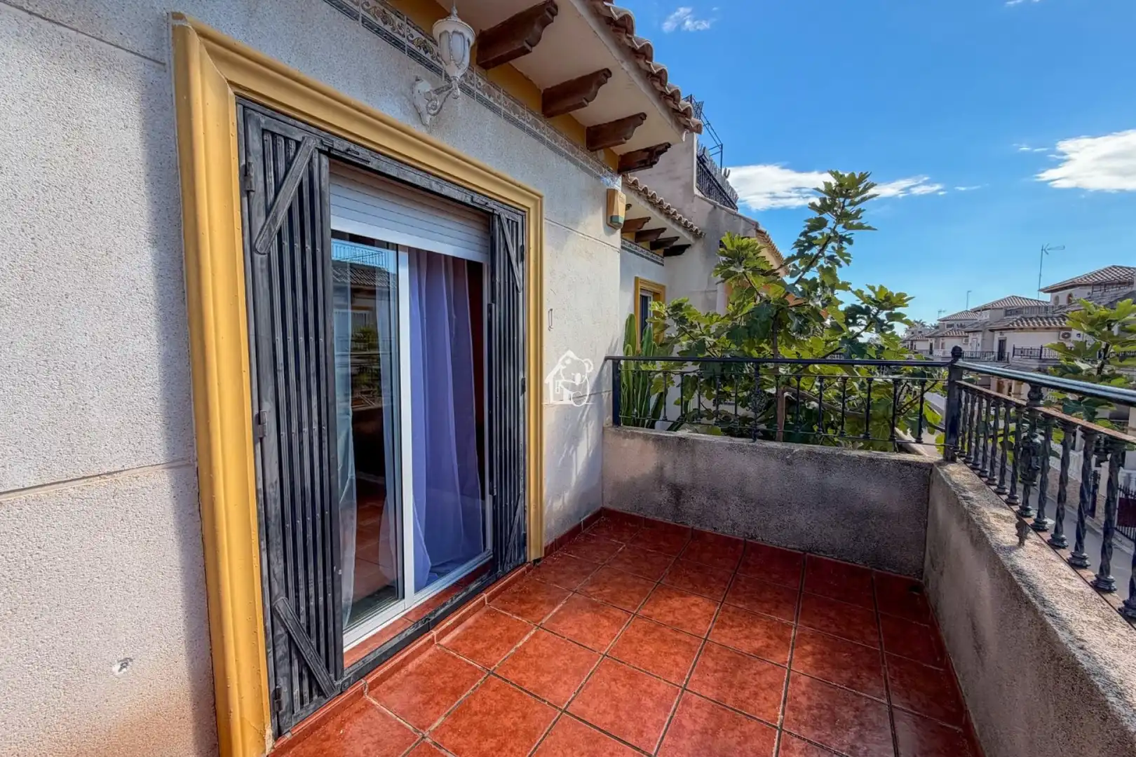 Casa de 100 m² a Oriola