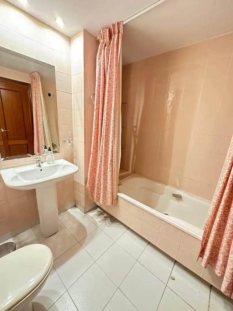 Habitación 100 m², Granada