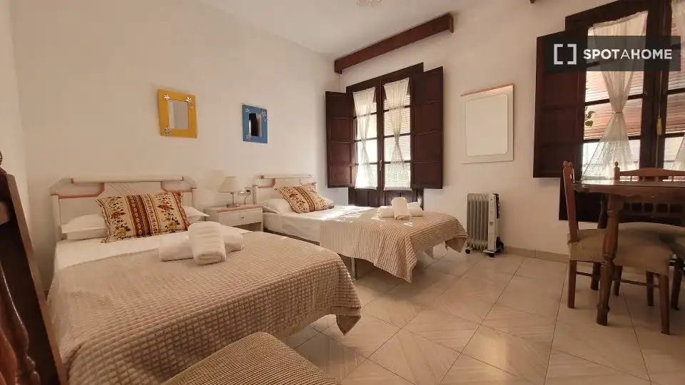 Habitación 105 m², Ronda