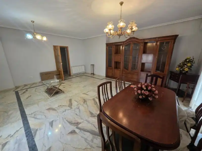 Piso de 160 m² en Plasencia