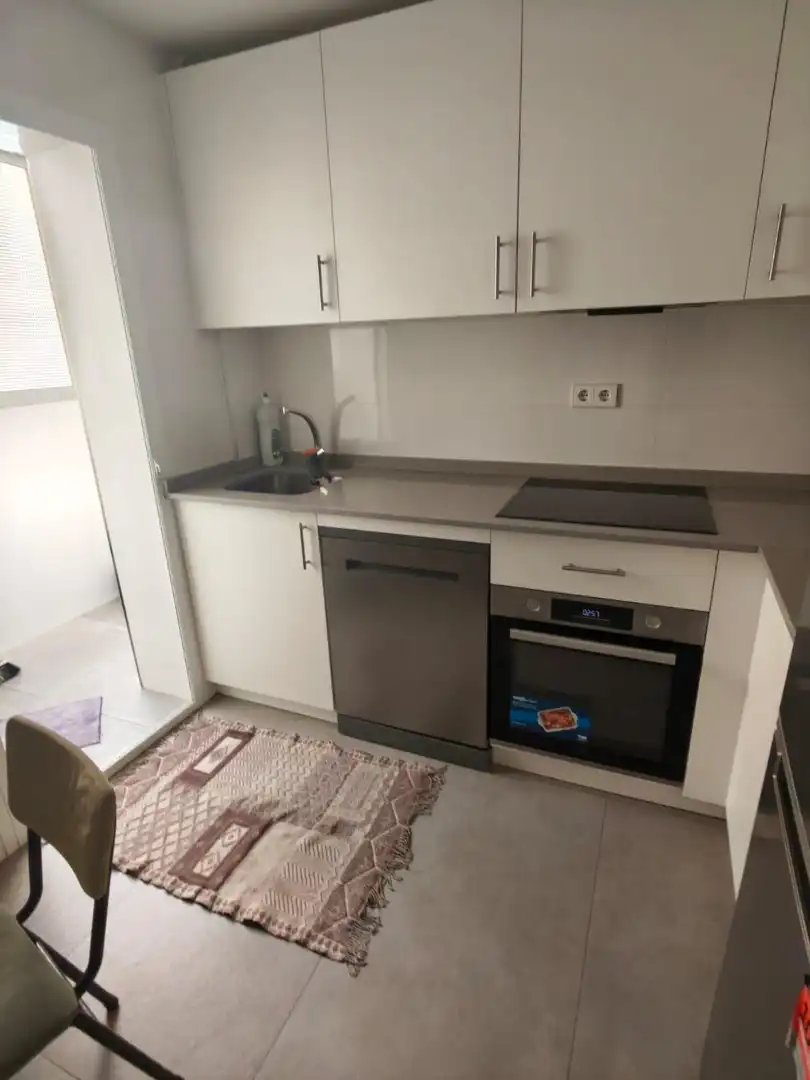 Piso de 88 m² en Granada
