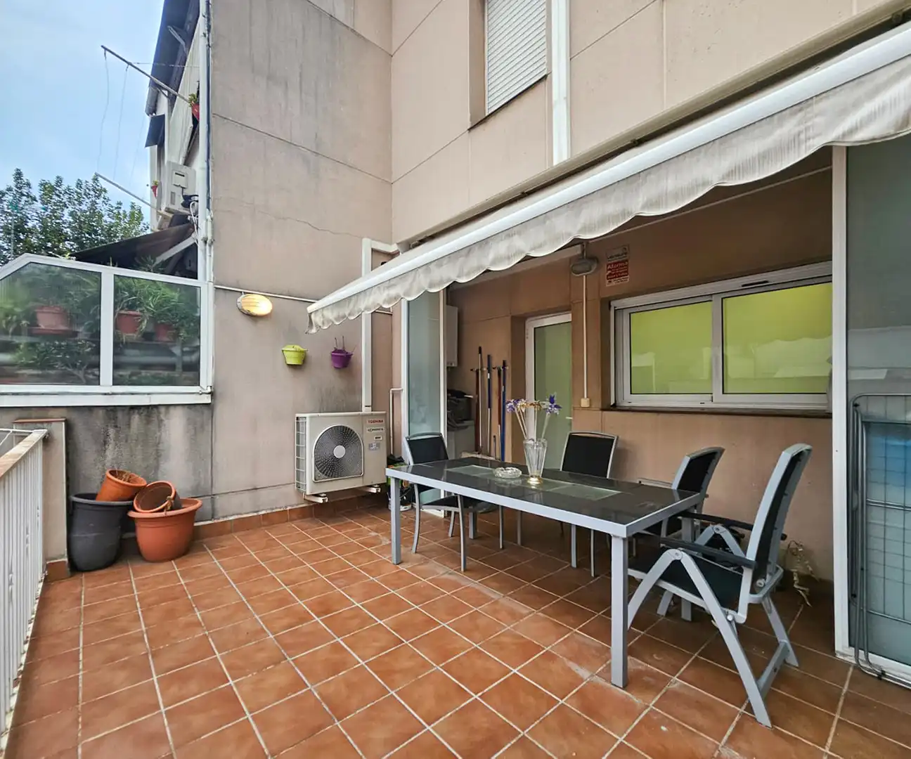 Casa de 273 m² en Badalona