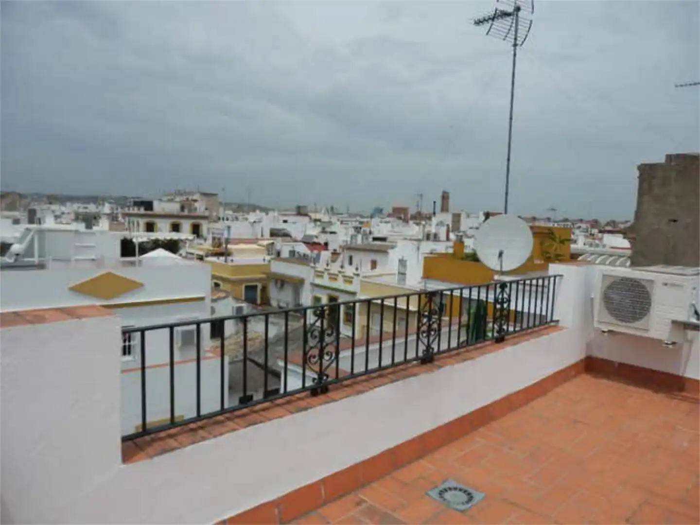 Piso de 80 m² en Sevilla
