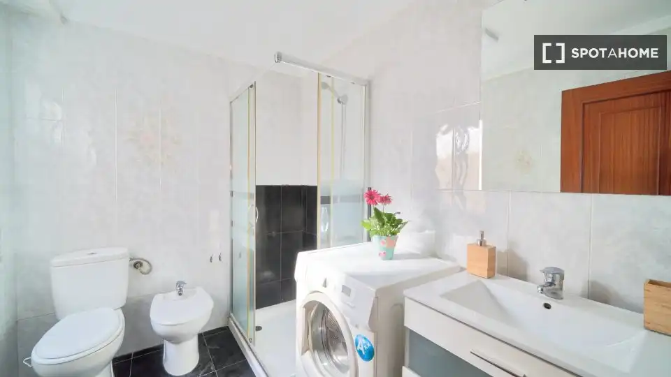 Habitación 81 m², Málaga