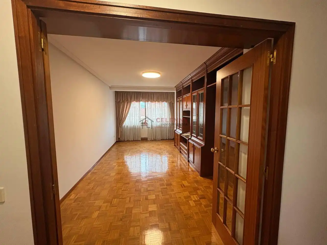 Piso de 90 m² en Ourense