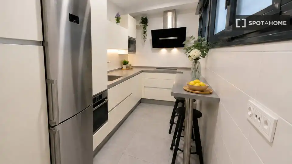 Habitación 90 m², Sevilla