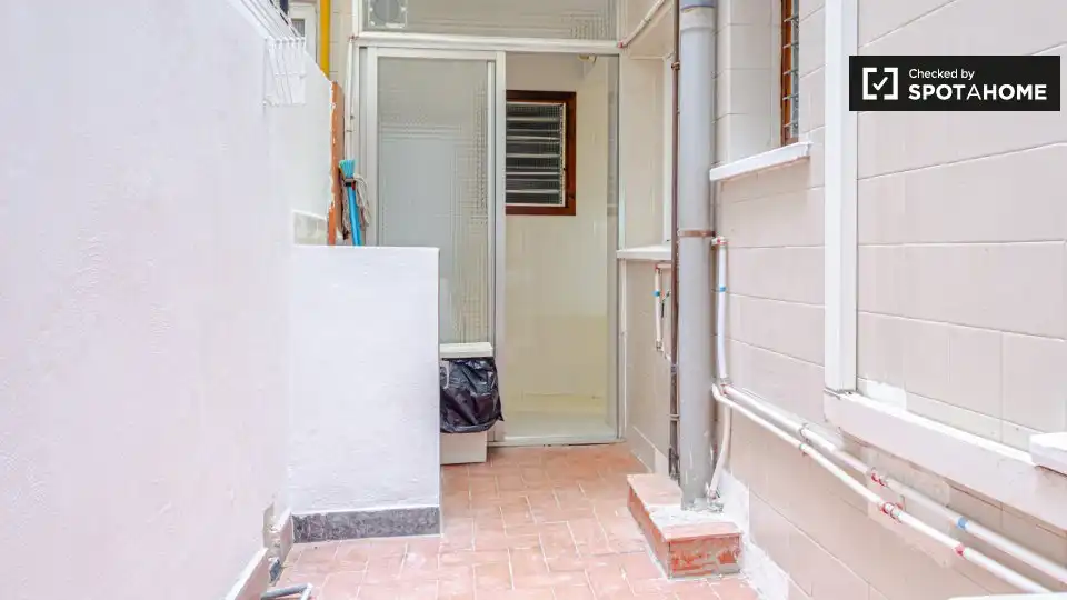 Habitació de lloguer, Burjassot