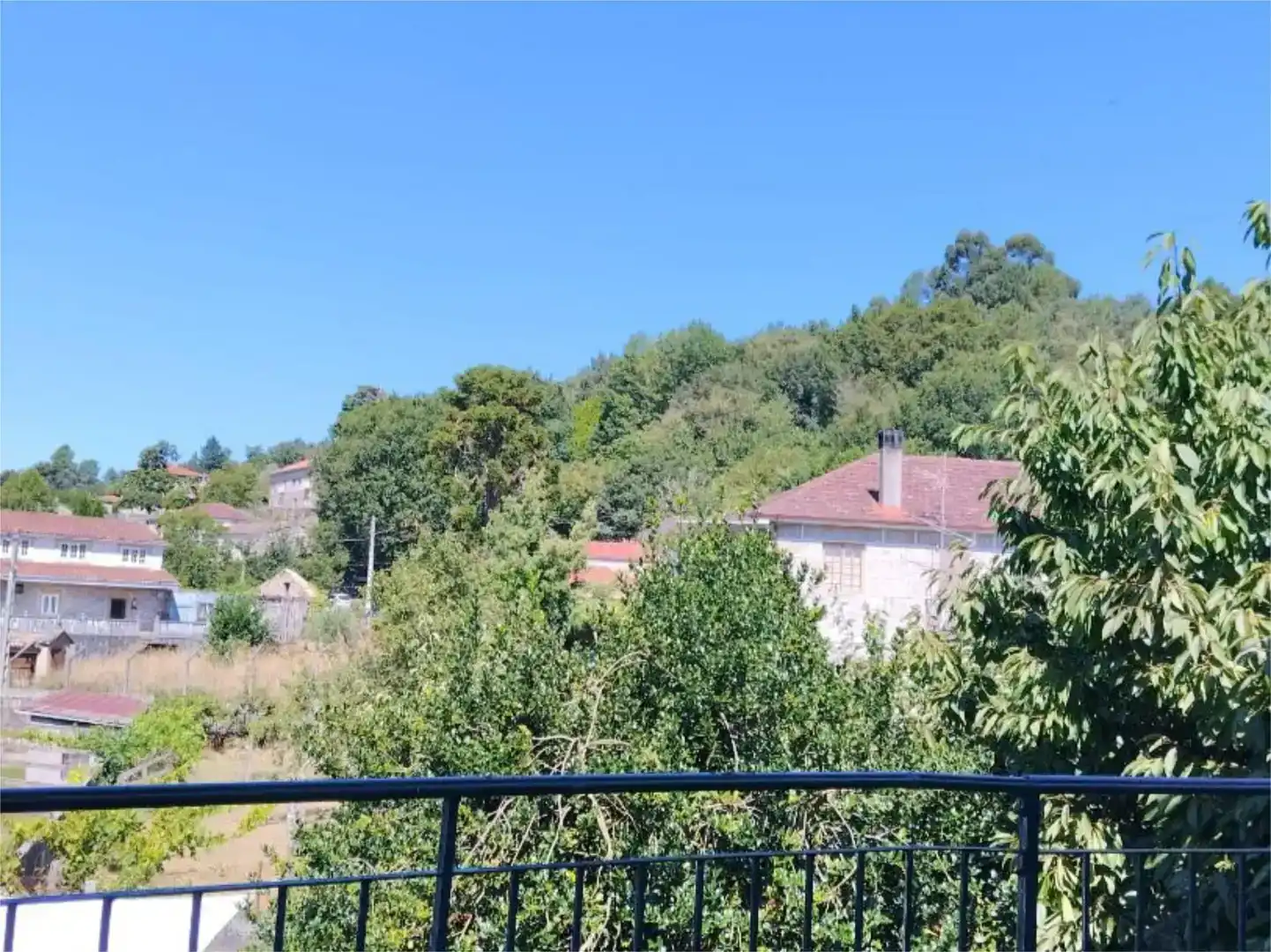 Piso de 90 m² en Entrimo
