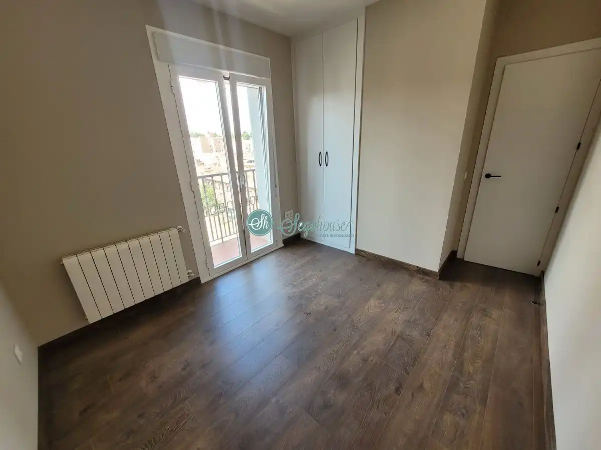 Piso de 100 m² en Segovia