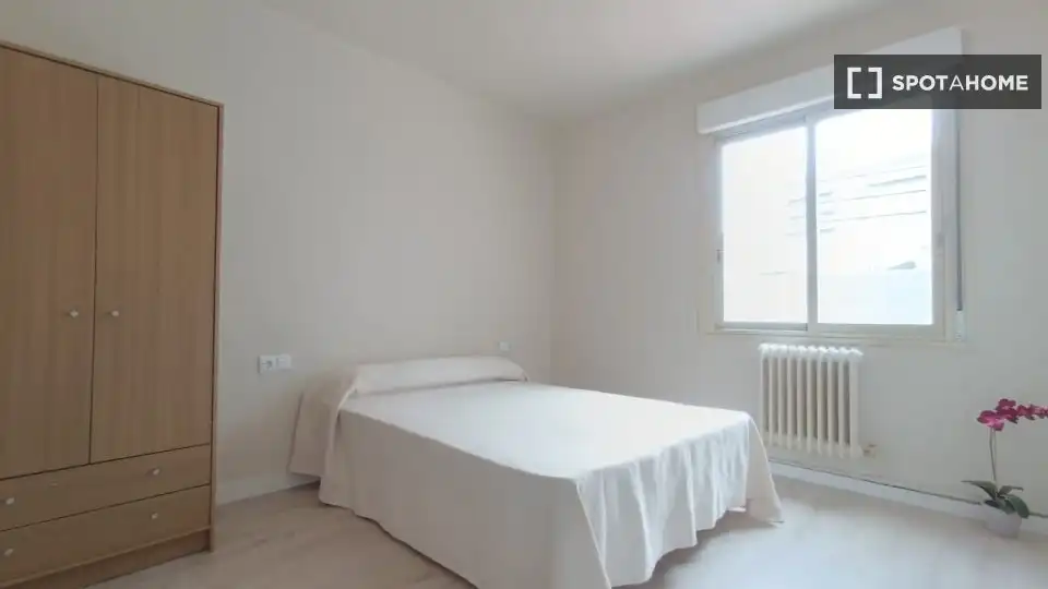 Habitación en alquiler, Pamplona