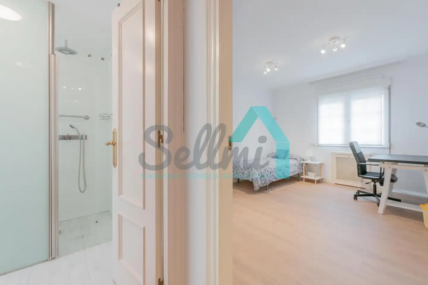 Piso de 166 m² en Oviedo
