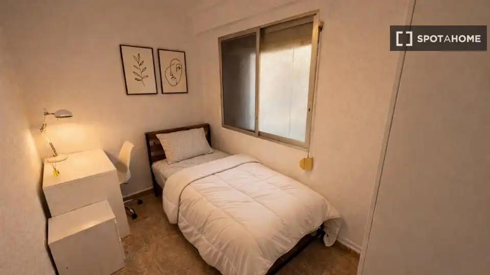 Habitació de lloguer, València