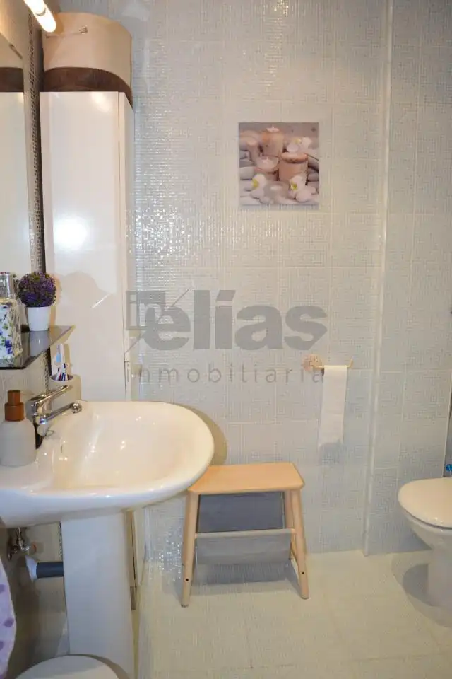 Piso de 70 m² en Laxe