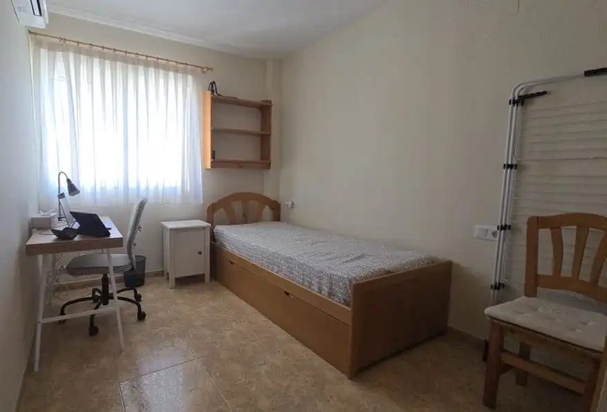 Piso de 75 m² en Piles