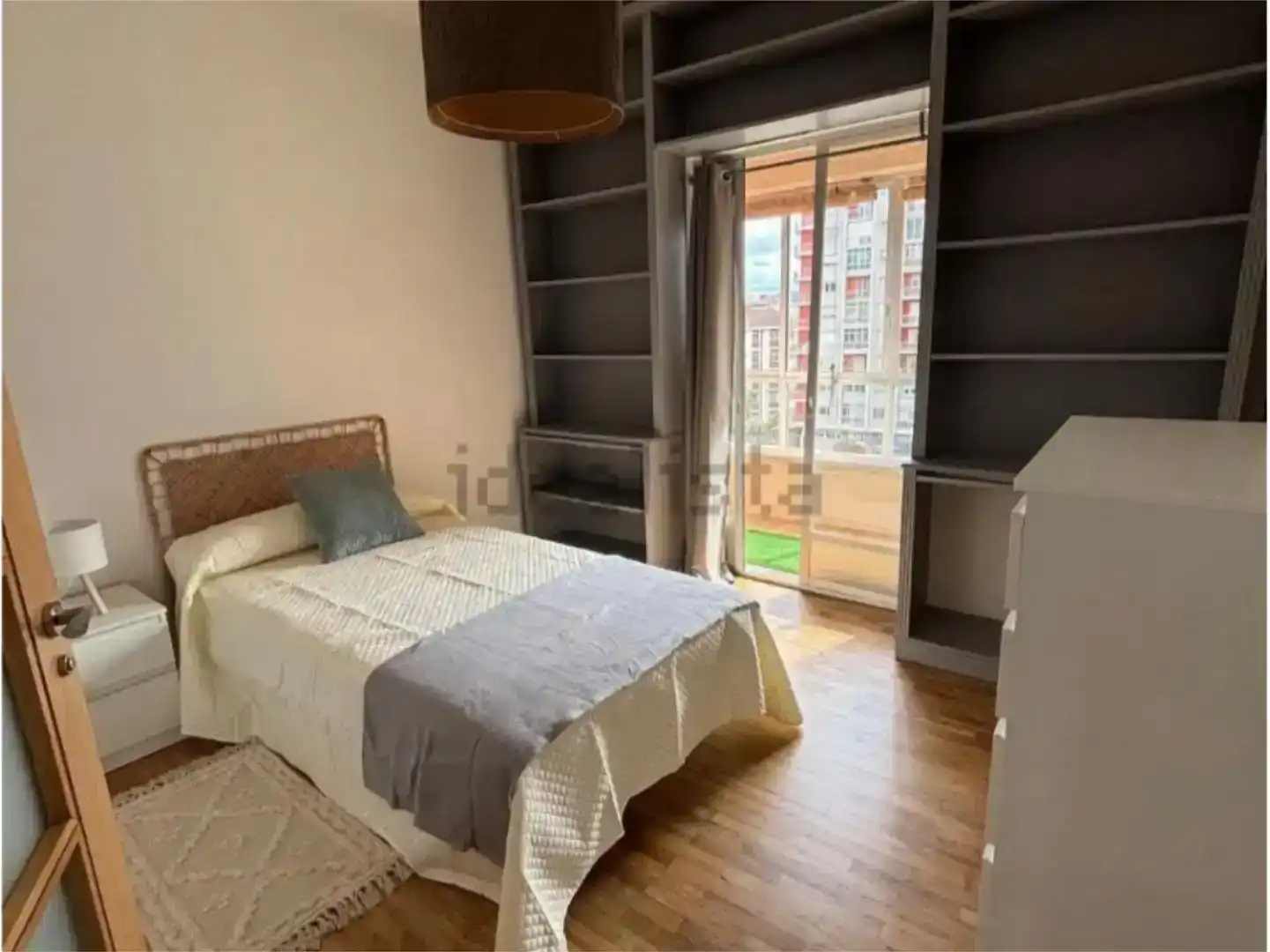 Pis de 100 m² a Ourense