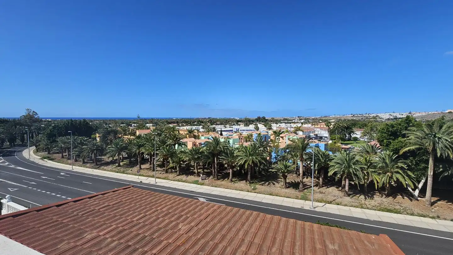 Piso de 300 m² en San Bartolomé de Tirajana