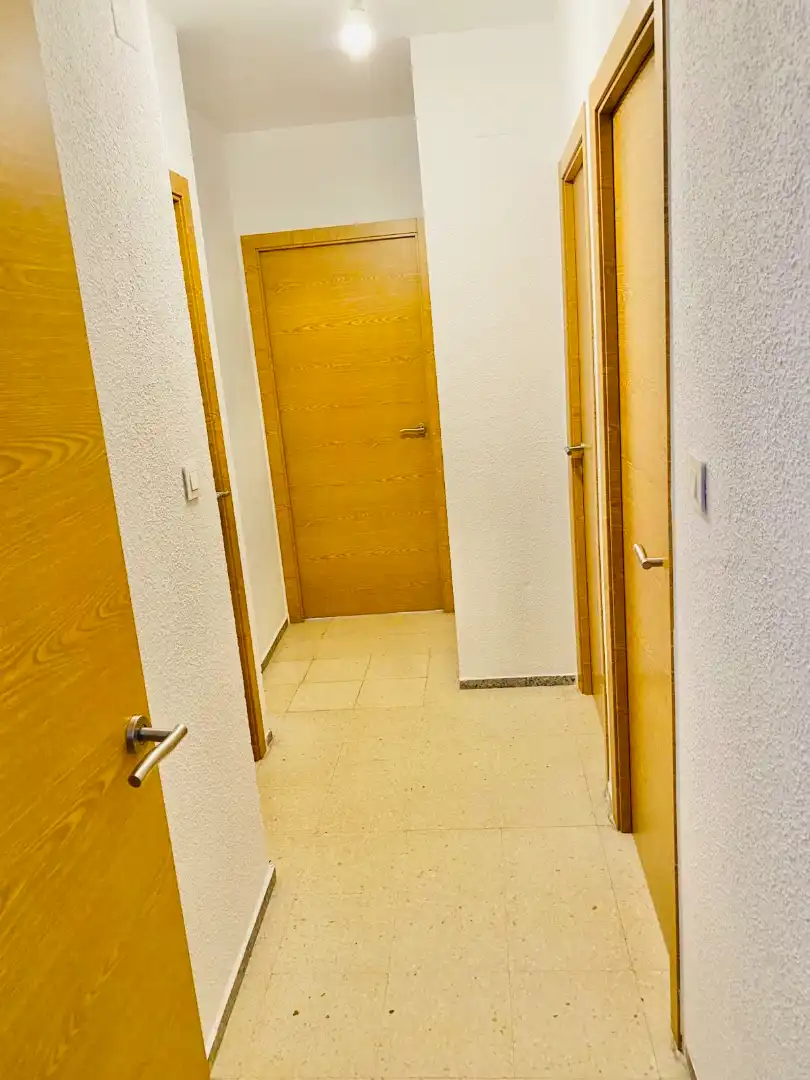 Flat 95 m² in Granada