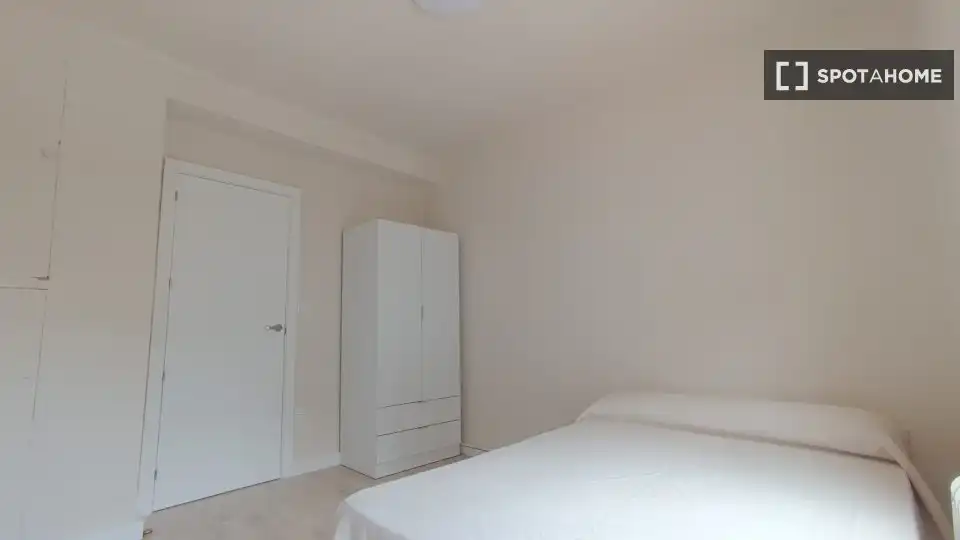 Habitación en alquiler, Pamplona