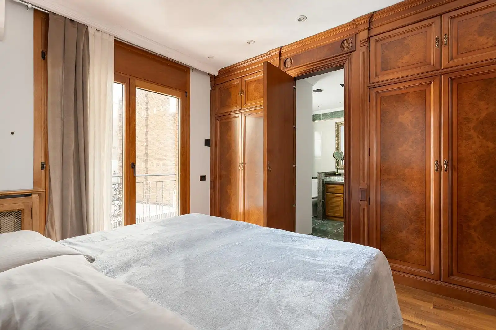 Casa 384 m² a l'Hospitalet de Llobregat