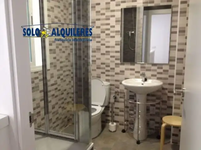 Piso de 65 m² en Granada