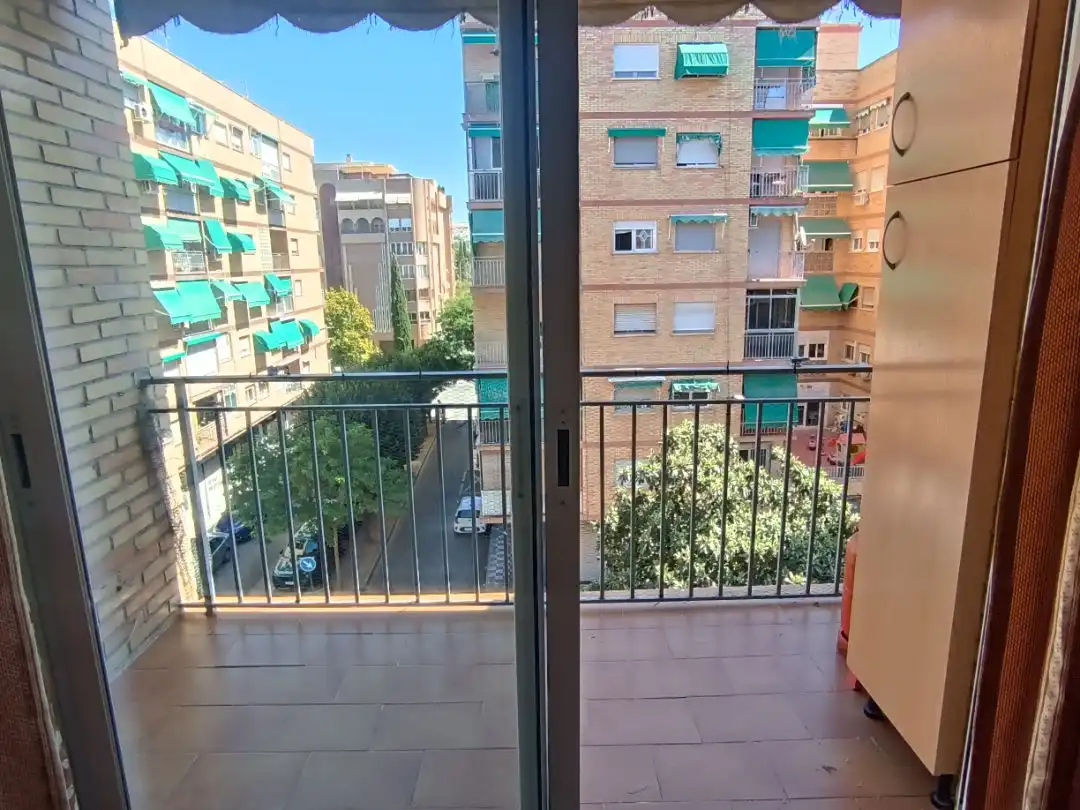 Piso de 110 m² en Granada