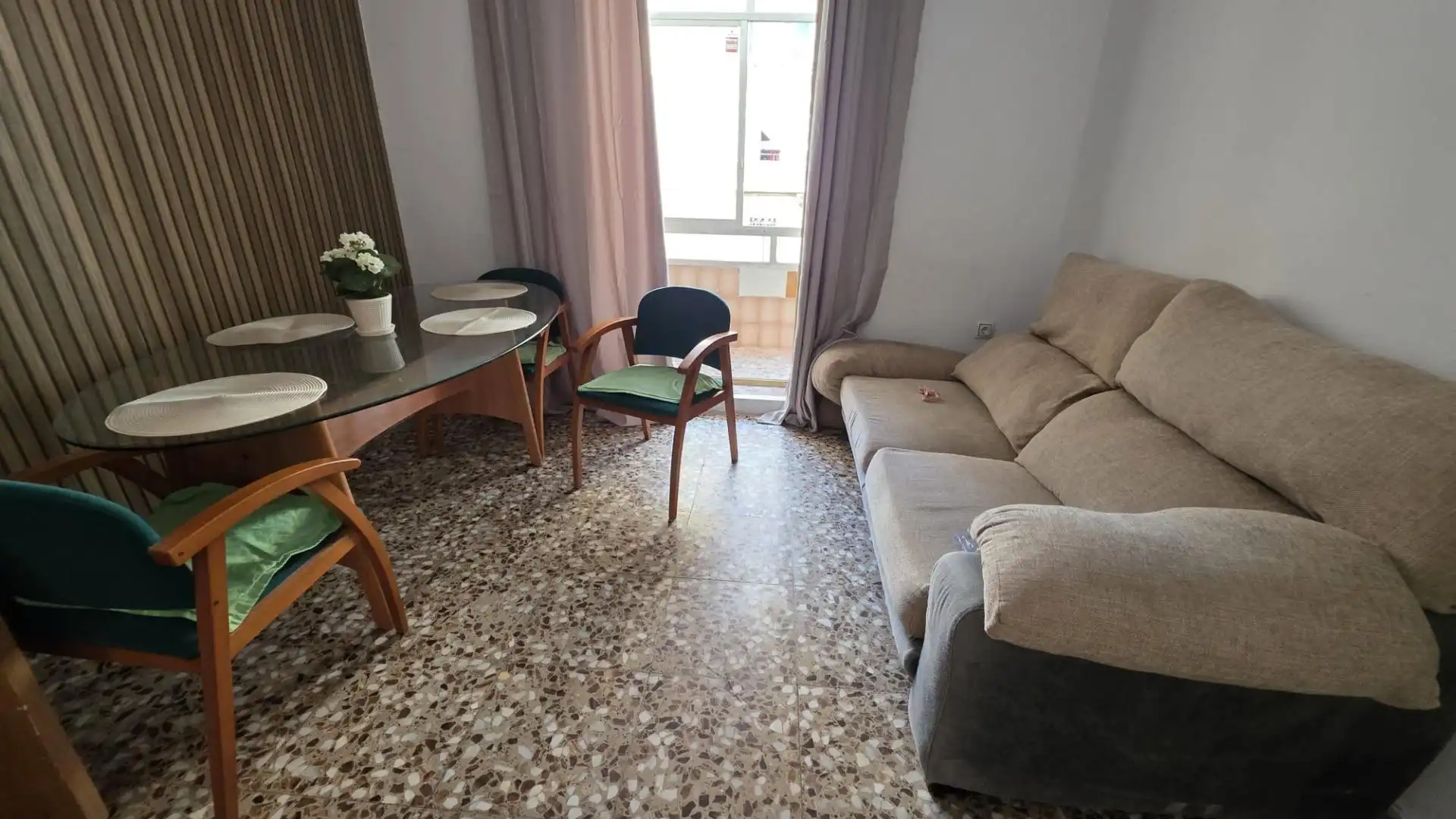 Piso de 87 m² en Alicante