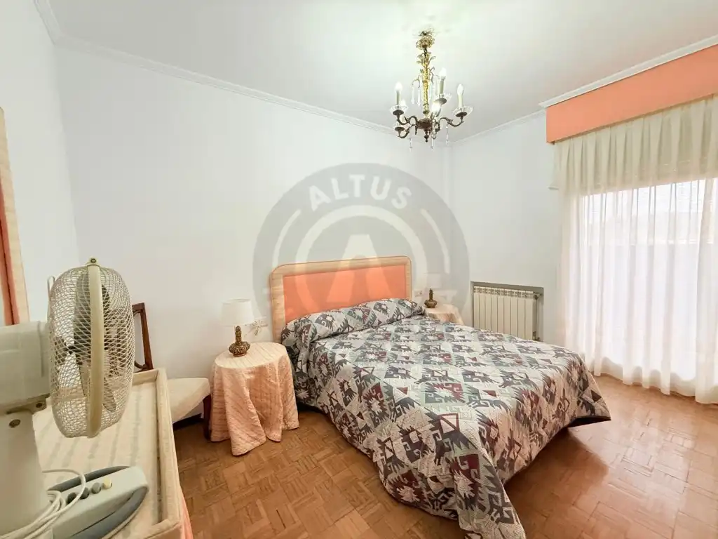 Piso de 140 m² en Cáceres